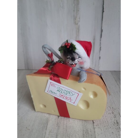 Annalee 1992 country mouse Wedge cheese doll Society xmas - Picture 1 of 8